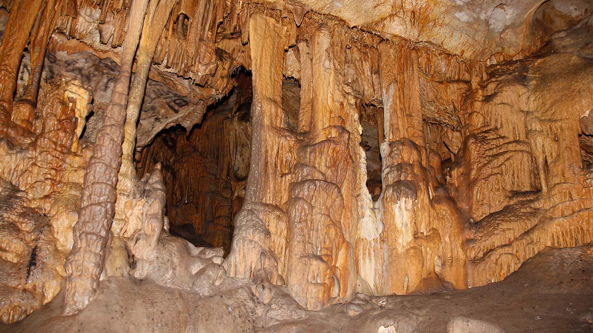 Agios Ioannis Cave – Cyclops’ Cave